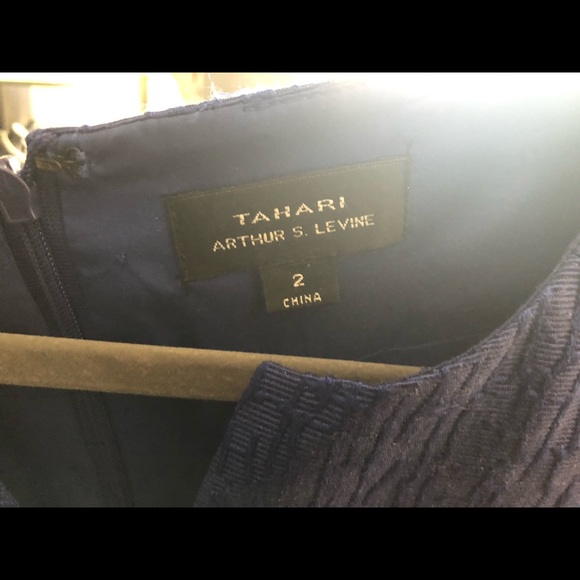 Tahari purple dress - Picture 3 of 3